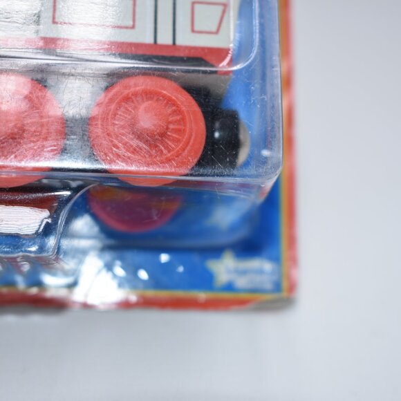 Stanley Great Discovery NIB - Thomas & Friends Wooden Railway Train Engine 2009 - Picture 9 of 13